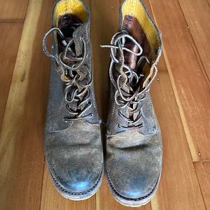 Frye brown Lace up boots 2” heel